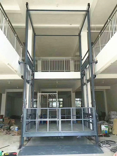  ? 需要升降機生產(chǎn)廠家定制升降平臺時要了解這些參數(shù)！(圖1)