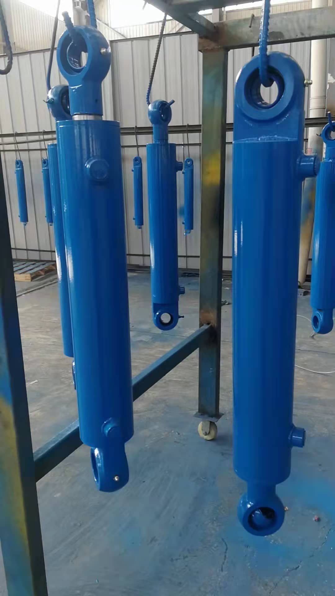 液壓油缸的組成部件有哪些？液壓缸結(jié)構(gòu)有什么特點？(圖1)